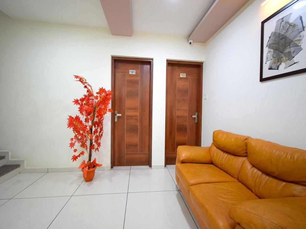 Hotel Embassy Kalol Exterior foto