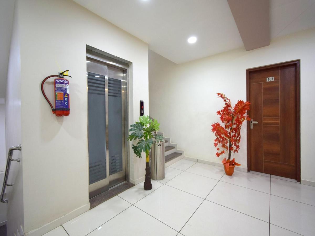 Hotel Embassy Kalol Exterior foto
