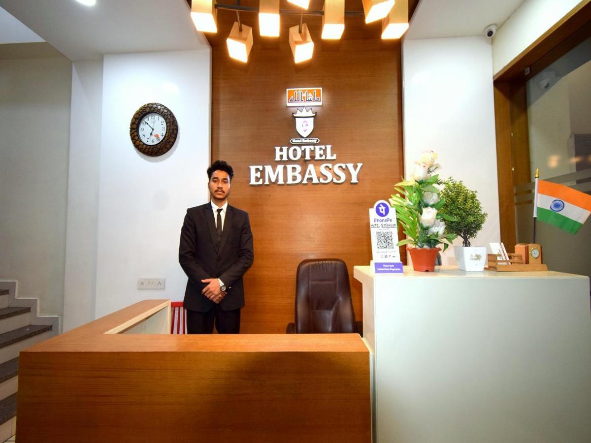 Hotel Embassy Kalol Exterior foto